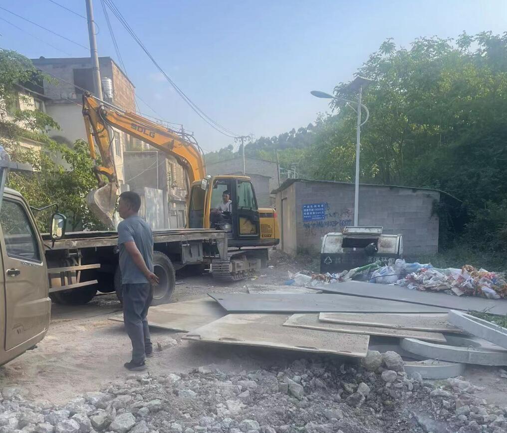 ���̰���